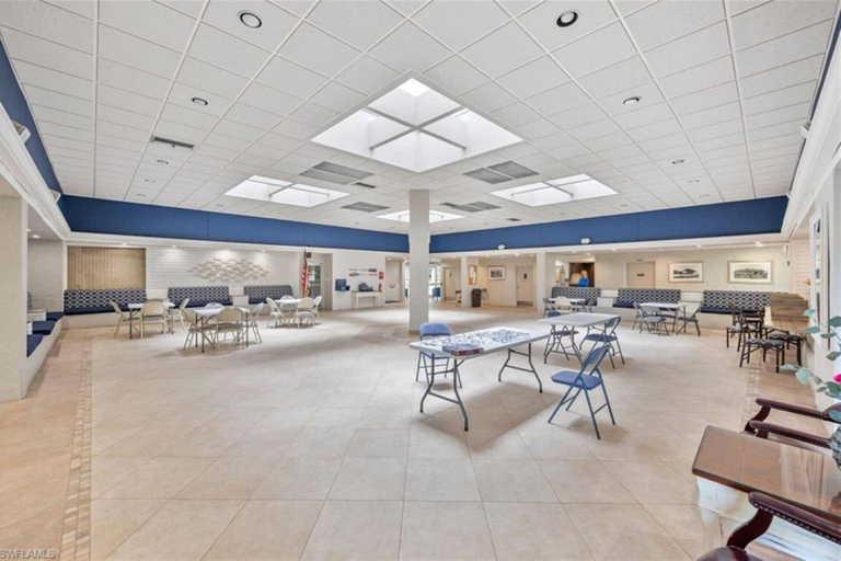 Food & Drinks, Beach & Tennis 3401, Lee