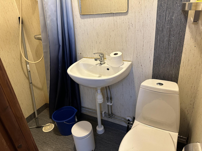 Bathroom 5, Apartment in Rosersberg Arlanda Airport, Sigtuna