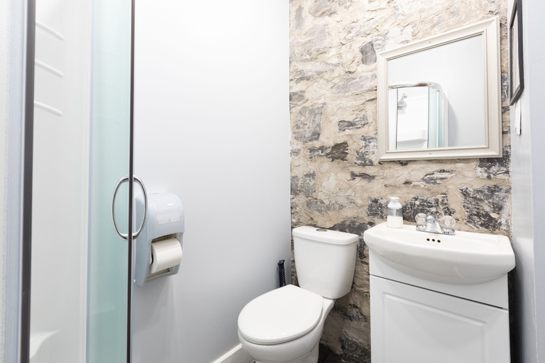 Bathroom 4, Hôtel Jardin Du Gouverneur, Communauté-Urbaine-de-Québec