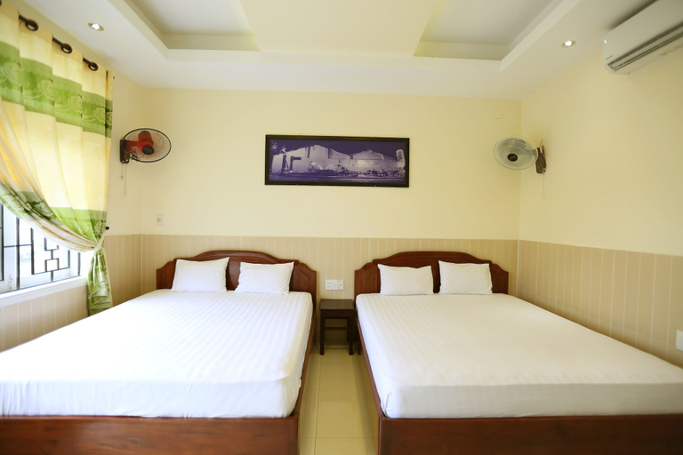 Bedroom 3, Minh Quang Hotel, Da Nang