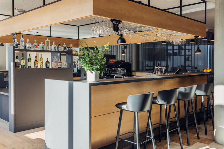 Food & Drinks 5, Harry's Home Bern Ostermundigen, Bern