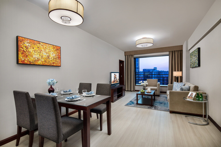 Dining Room 4