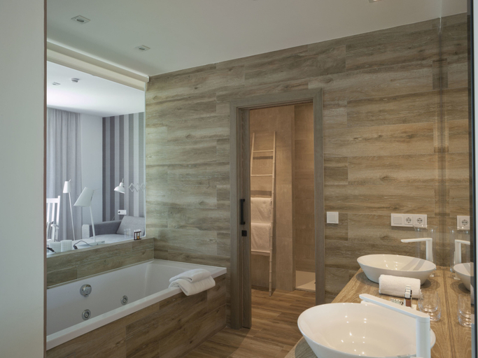 Bathroom 4, Hotel Boutique Balandret, Valencia