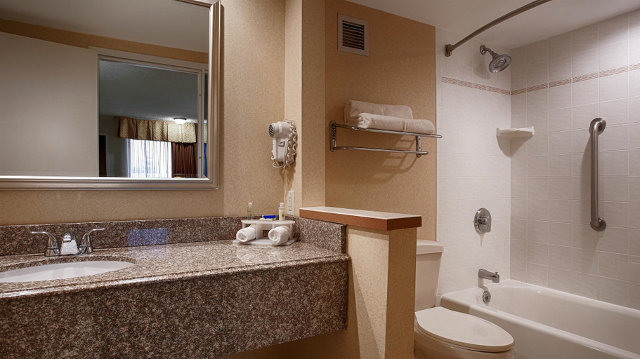 Bathroom 5, Best Western Galleria Inn & Suites, Erie