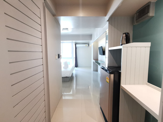 Dining Room 6