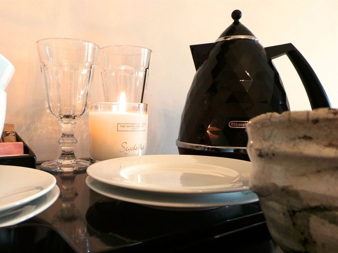 Food & Drinks 5, Antler Guest House, Edinburgh