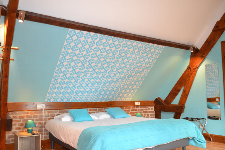 Bedroom 3, Le Domaine des Cigognes, Nord
