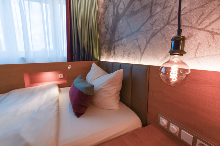 Bedroom 3, Hotel Böhler, Böblingen