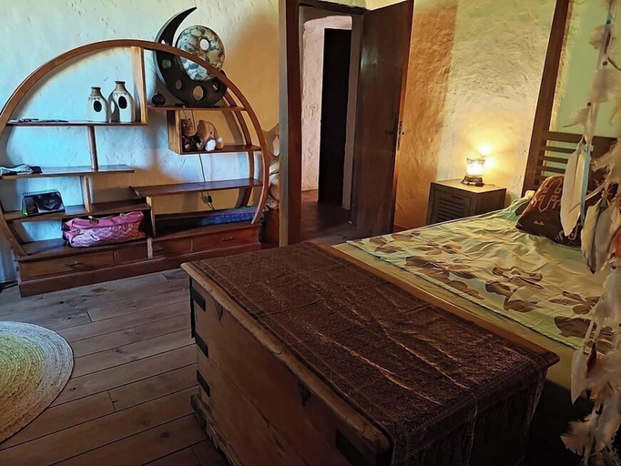 Bedroom, 2800 Chemin du Landre, Gard