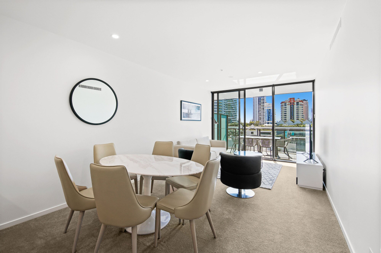 Dining Room 28
