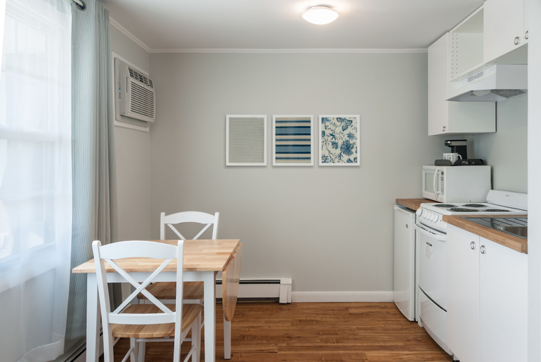 Others 4, Kittery Inn and Suites, York