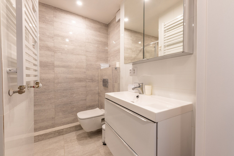 Bathroom, Victus Apartamenty - Lawendowy, Gdańsk City