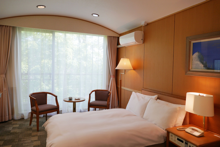 Bedroom 9