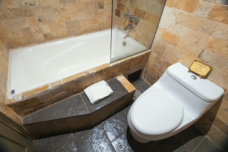 Bathroom 4, Tambo del Arriero Hotel Boutique, Cusco