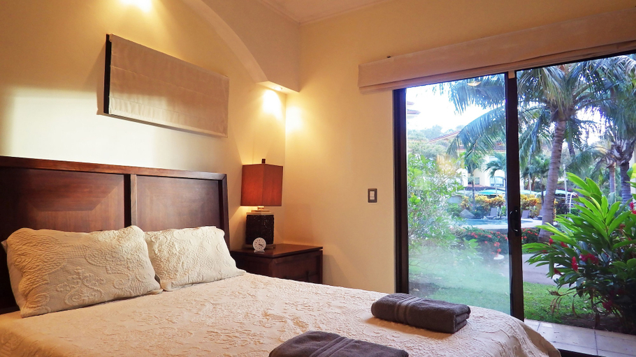 Bedroom 3, The Oaks Tamarindo Condominiums, Santa Cruz