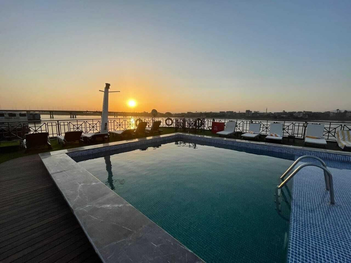 Sport & Beauty, Nile Cruise Aswoan & Luxor 3 & 4 Nights, Aswan