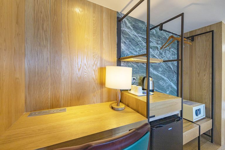 Bedroom 3, Kenting Long Beach Hotel, Pingtung
