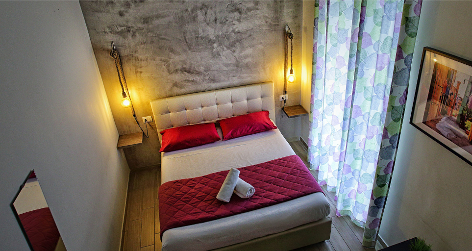 Bedroom 4, Napoli City Rooms, Napoli