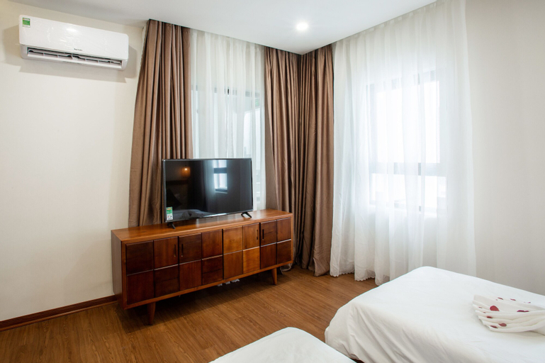 Bedroom 16