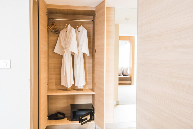 Bedroom 24