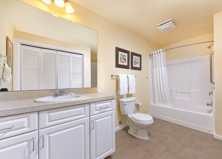 Bathroom 5, WorldMark Long Beach, Pacific