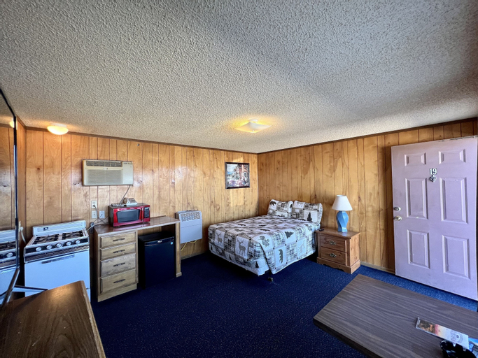 Bedroom 15