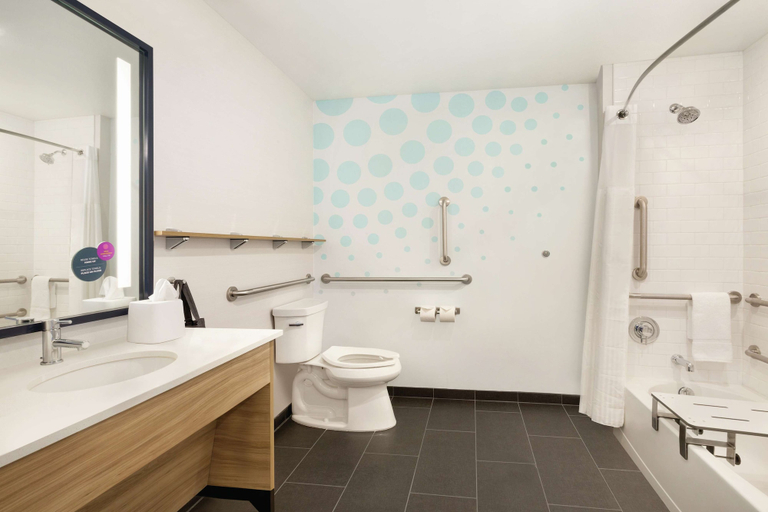Bathroom 4, Tru by Hilton Meridian Boise West ID, Ada