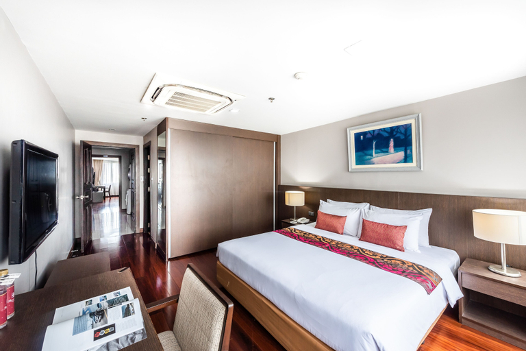 Bedroom 8