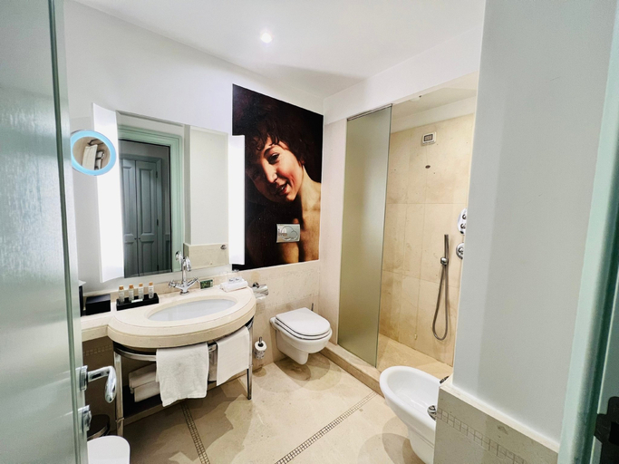 Bathroom 2, Hotel Indigo ROME - ST. GEORGE by IHG, Roma
