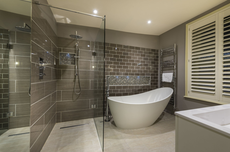 Bathroom 4, The Feathers Hotel, Ledbury, Herefordshire, Herefordshire