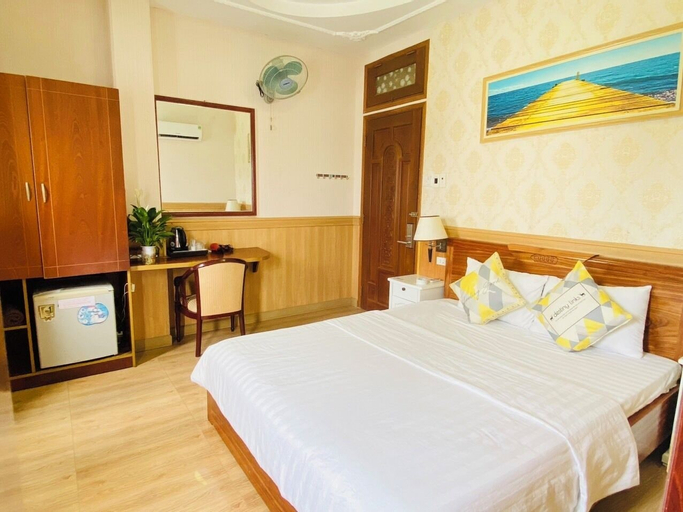 Bedroom 4, Nhu Y Hotel, Binh Tan