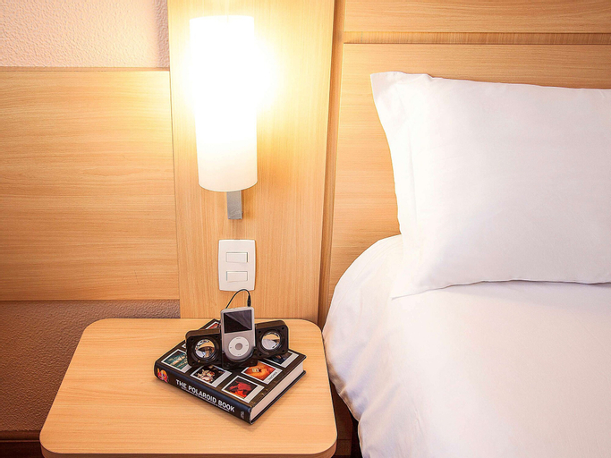 Bedroom 12
