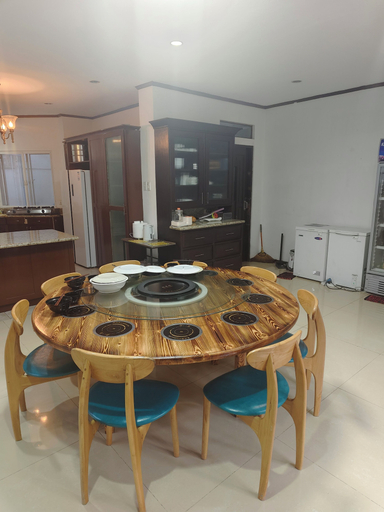 Others 4, 18 La Guardia Ext, Cebu City