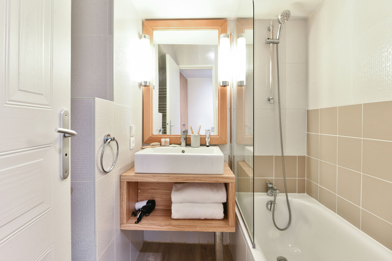 Bathroom 5, Résidence Pierre & Vacances Premium Port-Prestige, Alpes-Maritimes