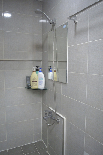 Bathroom 4, Hause Itaewon - Hostel, Yongsan