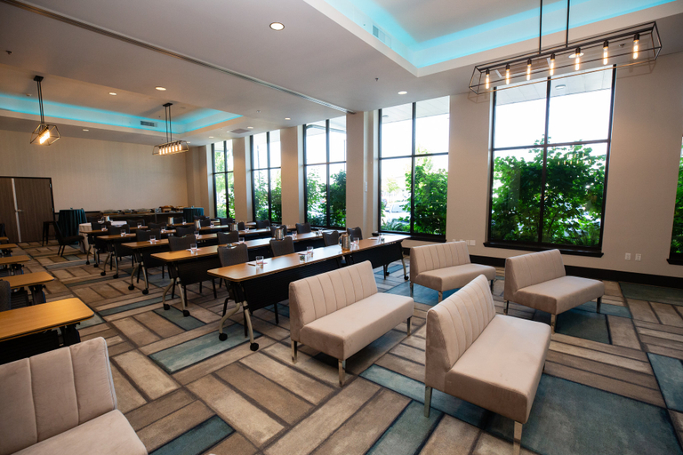 Others 3, Hotel Indigo SEATTLE EVERETT WATERFRONT by IHG, Snohomish