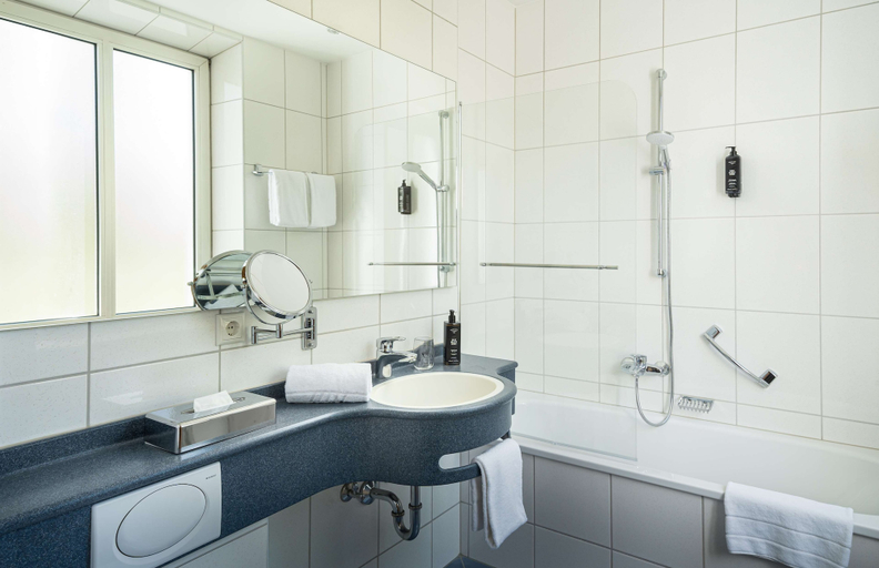 Bathroom 5, Maison Viktoria Augsburg, Augsburg