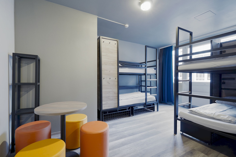 Bedroom 5, a&o Düsseldorf Hauptbahnhof, Düsseldorf