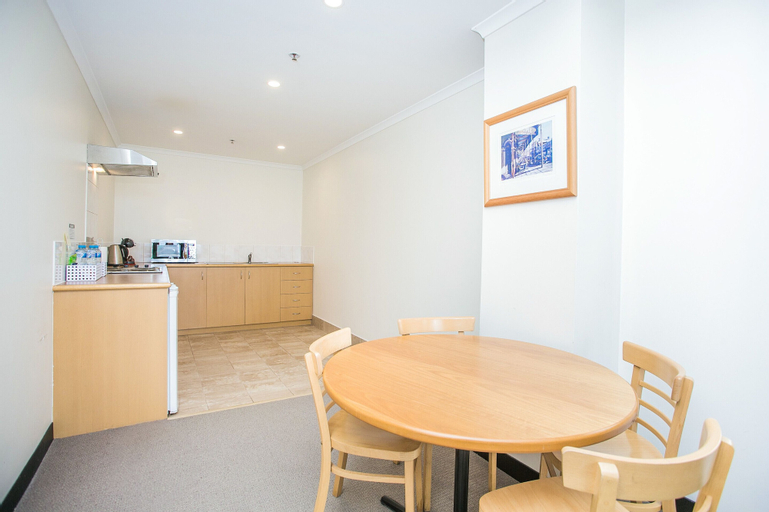 Dining Room 7