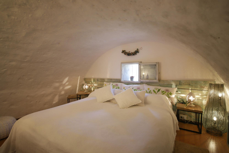 Bedroom 3, TD Dimora di Genna Trulletto With Lush Garden Pool, Bari