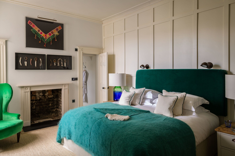 Bedroom 3, No 38 The Park, Gloucestershire