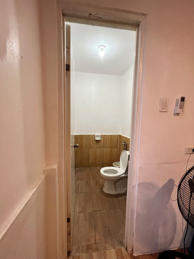 Bathroom 4, Hill Myna Beach Cottages, Puerto Princesa City