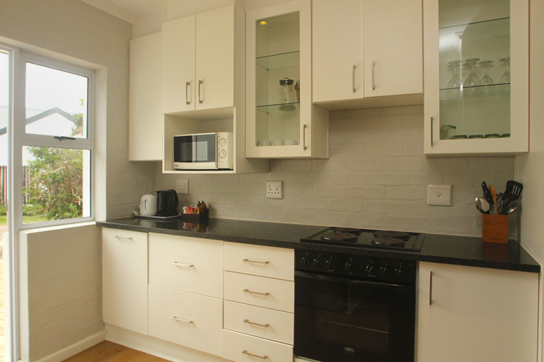 Dining Room 8