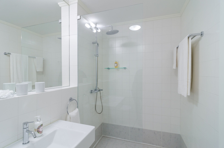Bathroom 3, Casa Morgado Esporão, Évora