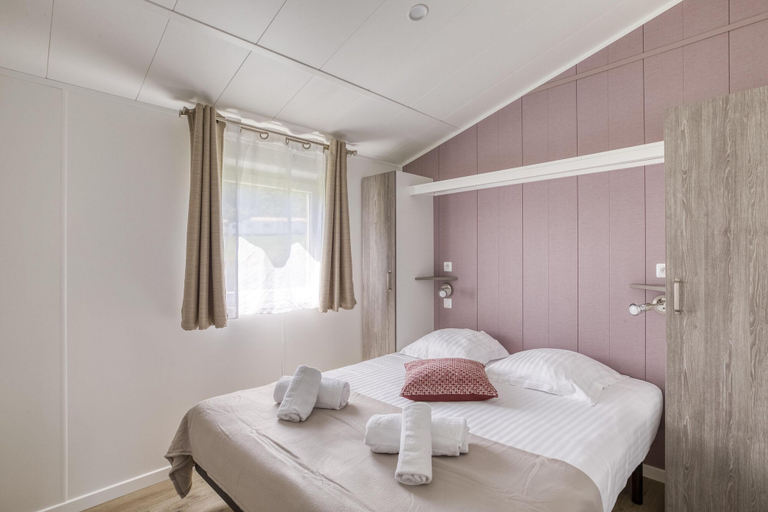 Bedroom 2, Domaine Mélusine, Vendée