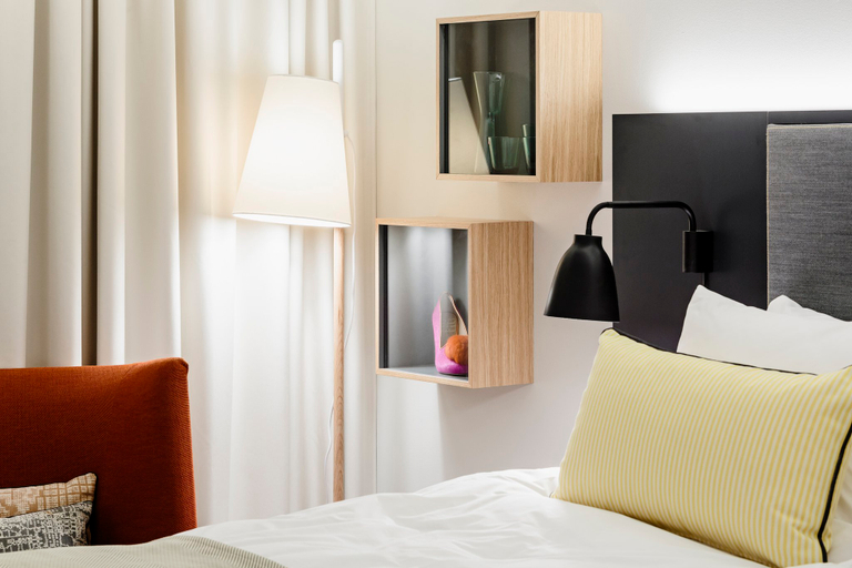 Bedroom 2, Hotel Indigo HELSINKI - BOULEVARD by IHG, Uusimaa