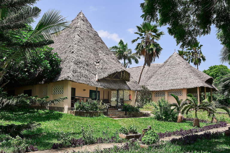 Exterior & Views 2, Coral Beach Resort, Msambweni