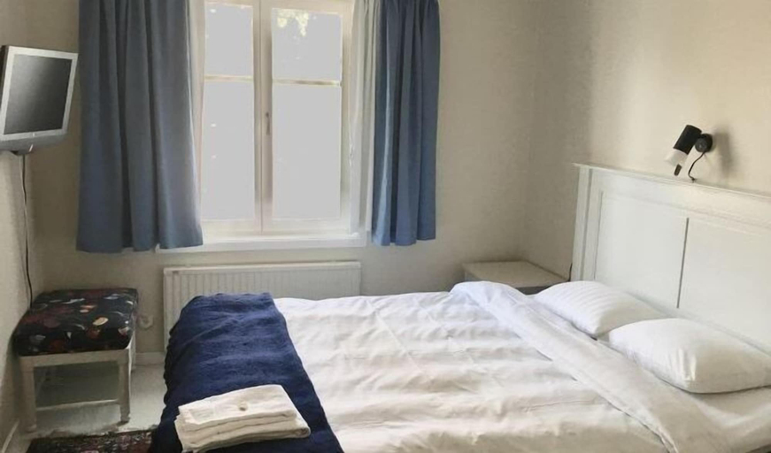 Bedroom 2, Skeviks Gård, Värmdö