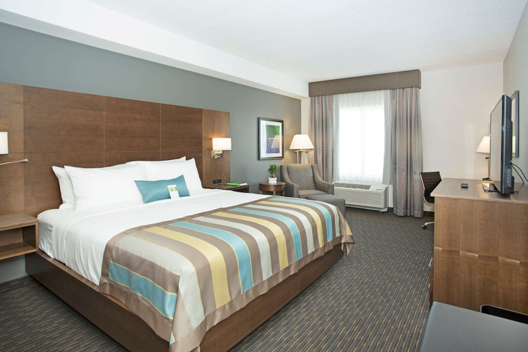 Bedroom 3, Wingate By Wyndham Calgary Airport, Division No. 6
