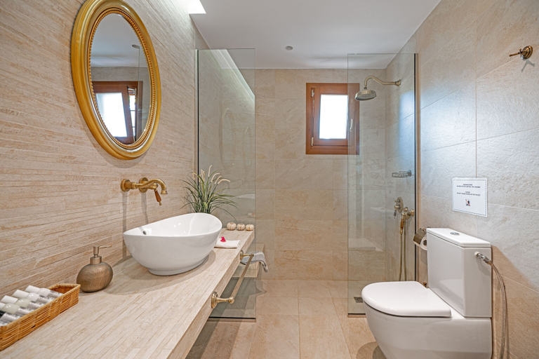 Bathroom 5, Belvedere Andros, South Aegean